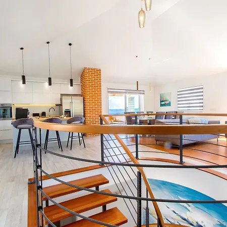 Majestic Vista - Private Pool Βίλα *