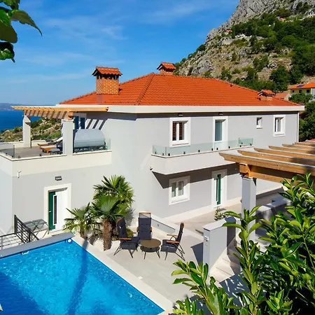 Majestic Vista - Private Pool