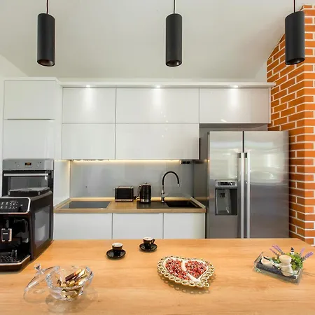 Majestic Vista - Private Pool Βίλα Lokva Rogoznica